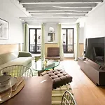 Appartement Design Et Confortable Au Coeur Du Marais