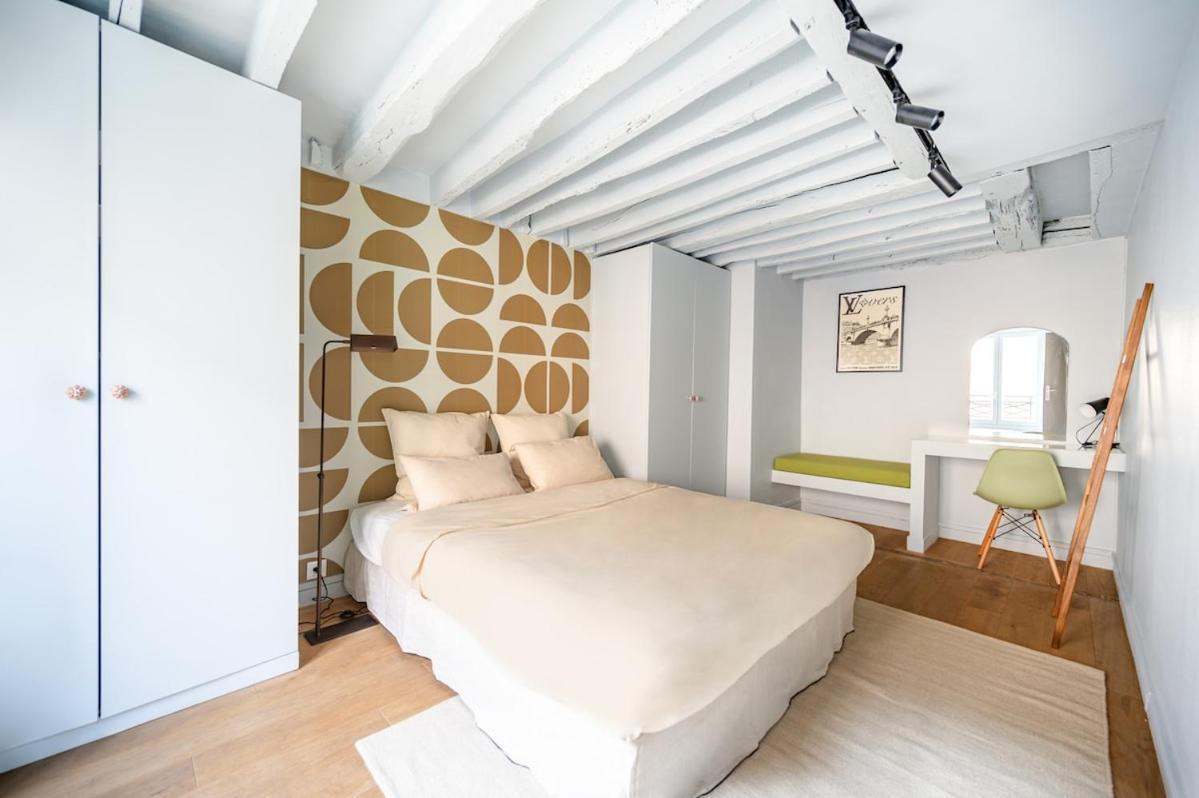 Appartamento Design Et Confortable Au Coeur Du Marais Parigi